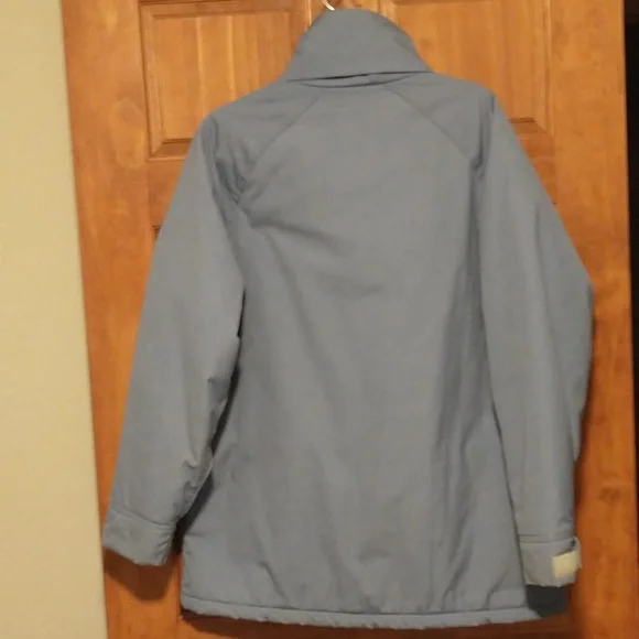 Woolrich woman's size L heavy quilted lined winter parka coat in periwinkle blue - Picture 15 of 16